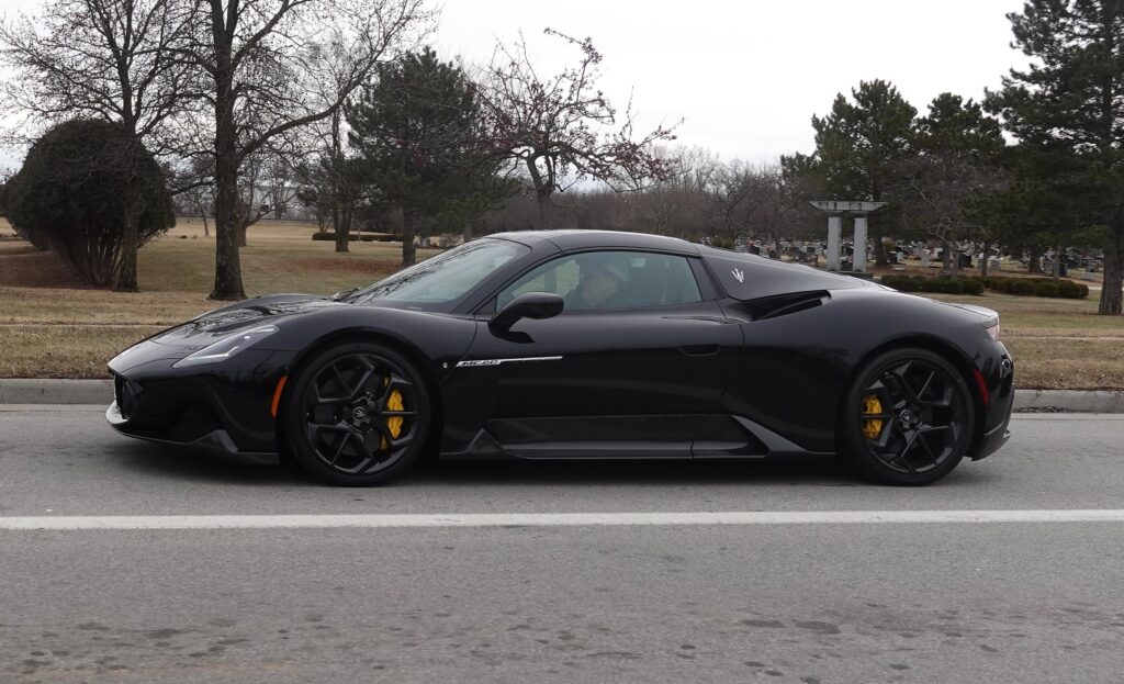 Most exotic spot in years for me here in Northwest Ohio today! [Maserati MC20]