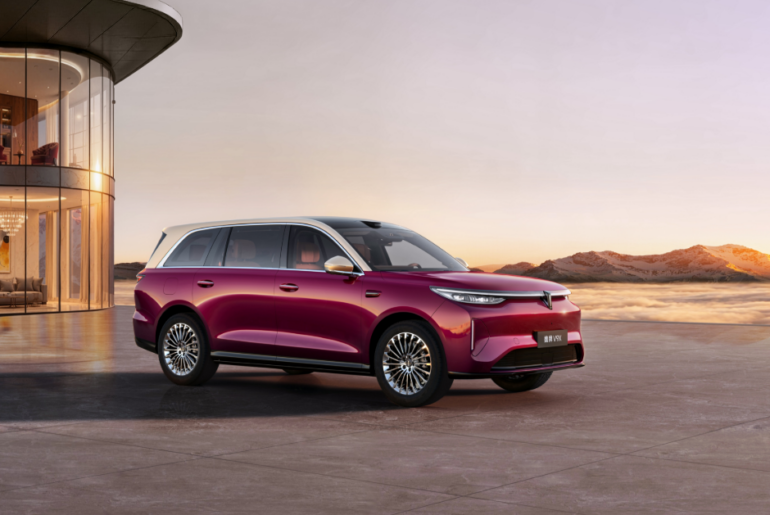 first vehicle on GWM One platform with 2.0T plug-in hybrid system