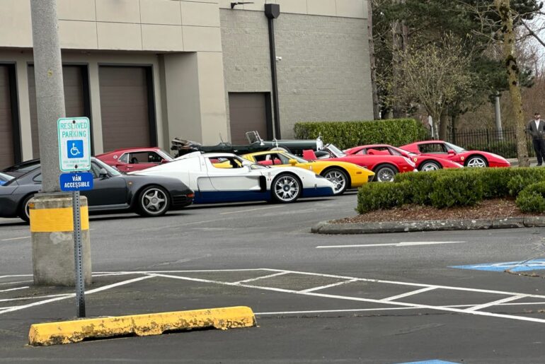 Spotted [multi] 7 days ago locally. My jaw dropped, I was speechless and I stood there staring for nearly an hour. I wish I would have took alot more pictures I'll probably never see these cars in 1 place again. I've seen another guy posted pics from a different day. No senna or veyron today