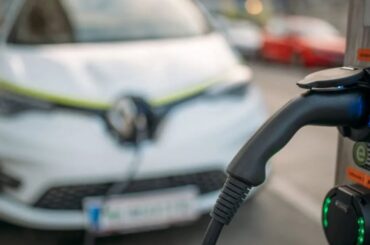 New Zealand's EV registrations surpass 100,000 units