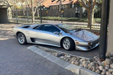 [Lamborghini Diablo] Spotted in Johannesburg, South Africa