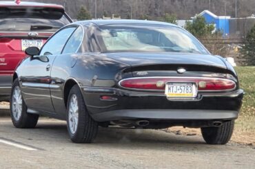Pretty clean 1998 Buick Riviera I saw at goodwill today.