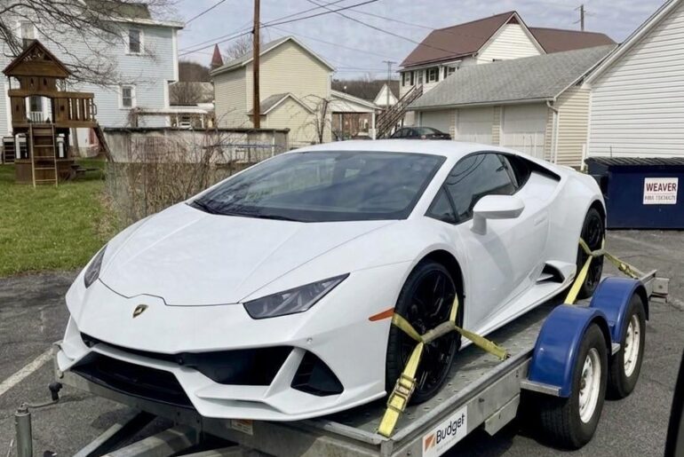 2024 Lamborghini Huracan EVO V10 (1242x2208)