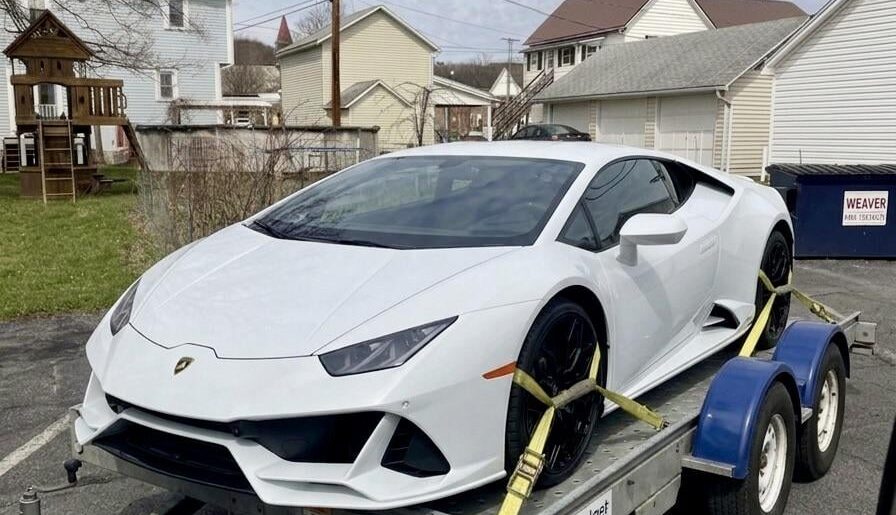 2024 Lamborghini Huracan EVO V10 (1242×2208)