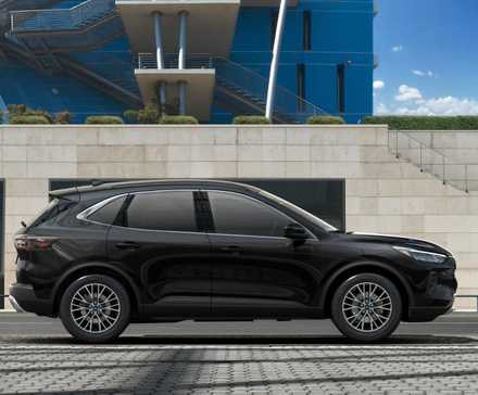 Black Escape PHEV profile