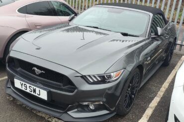 2016 soft top [Ford Mustang] spotted in passing