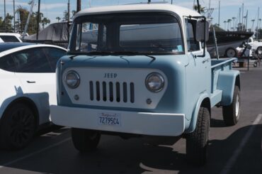 Nice [Jeep FC-150] (Forward Control) driver in Coronado
