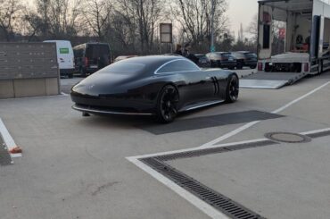Saw the [Mercedes-Benz Vision Iconic] in Munich