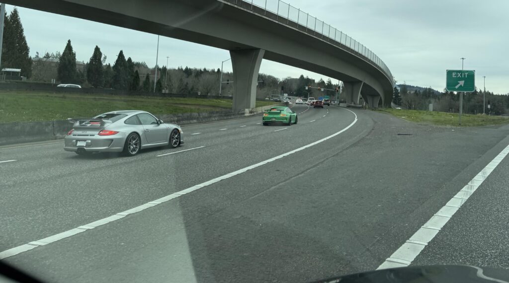 [Porsche GT3] x2 cruising down the 217
