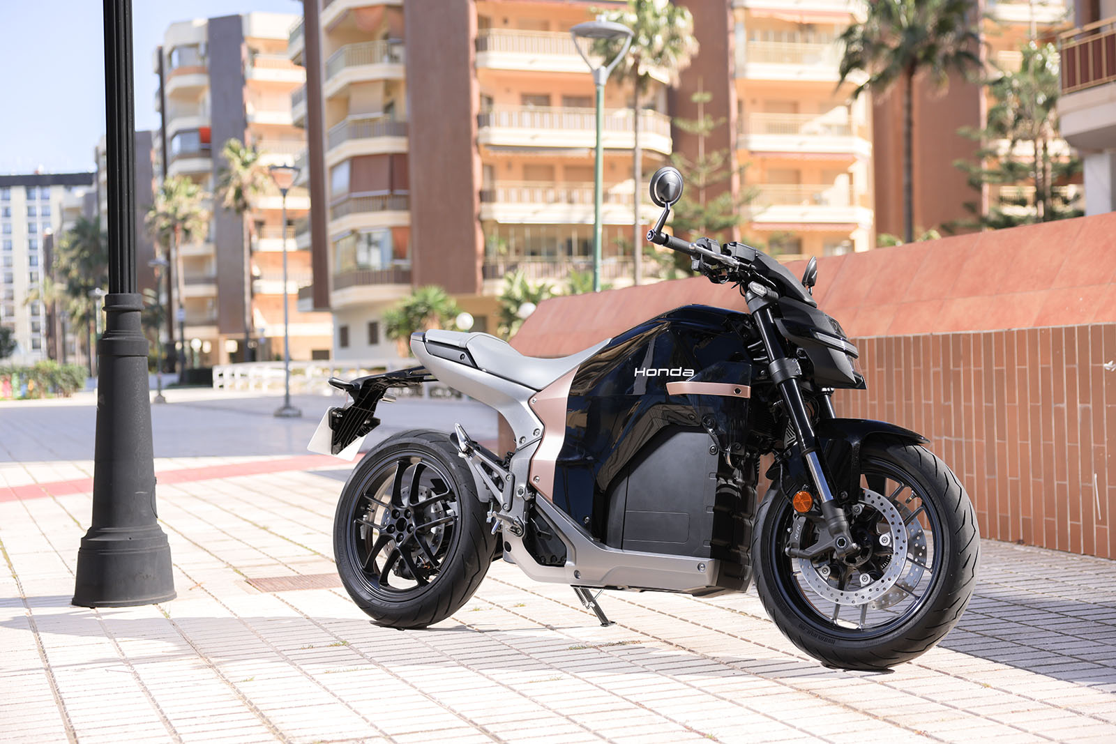 Honda W7 static street photo