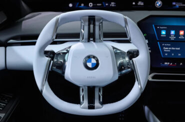 BMW Explains Why Its New EVs Have a Very Unusual Steering Wheel