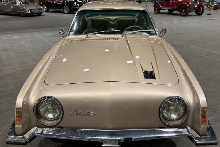 Studebaker Avanti I Supercharged 1963