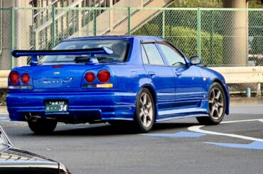 [Nissan Skyline ER34?] With Appropriate Custom Plates