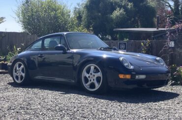 Spotted air cooled [Porsche 911] 993