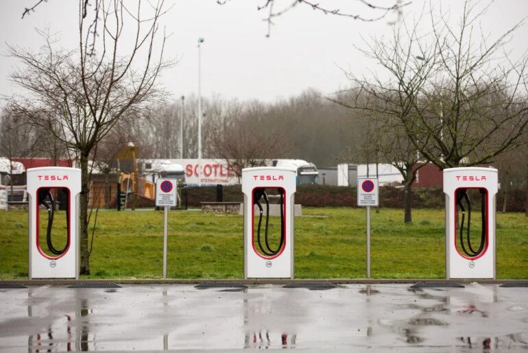 Tesla Motors Supercharger rapid battery charging station for the electric vehicles seen in Urvillers. (Photo by Karol Serewis/SOPA Images/LightRocket via Getty Images)
