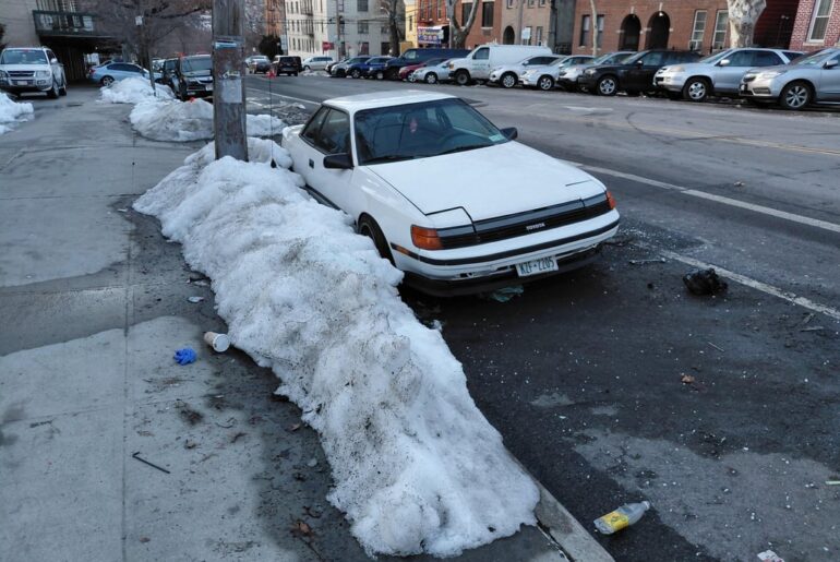 [4th generation Toyota Celica Coupe]