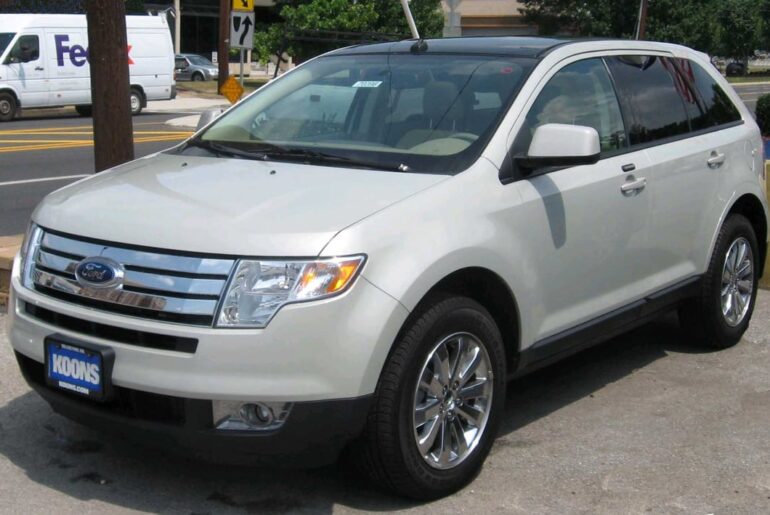 Ford Edge And Lincoln MKX Gen.1, The Official Car Of.....