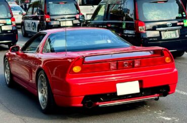 [Multi] in the neighborhood today: OG NSX, Jag E Type, 2 911s & Yet Another Alpine