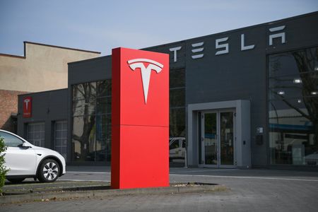 Tesla, LG Energy Partner on $4.3B Michigan Battery Plant