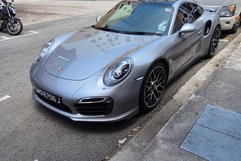 [Porsche] 911 Torbo S spotted a few days ago