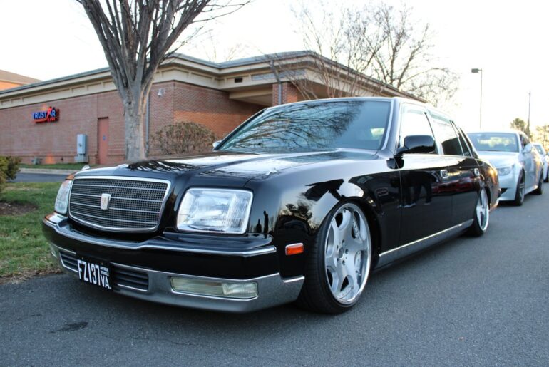 Never saw one of these before! V12 Toyota Century!