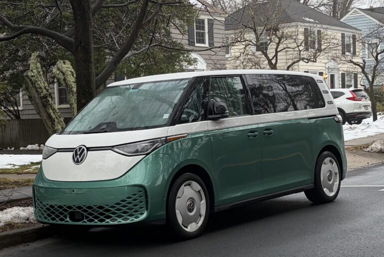 [Volkswagen ID. Buzz] someone finally bought one