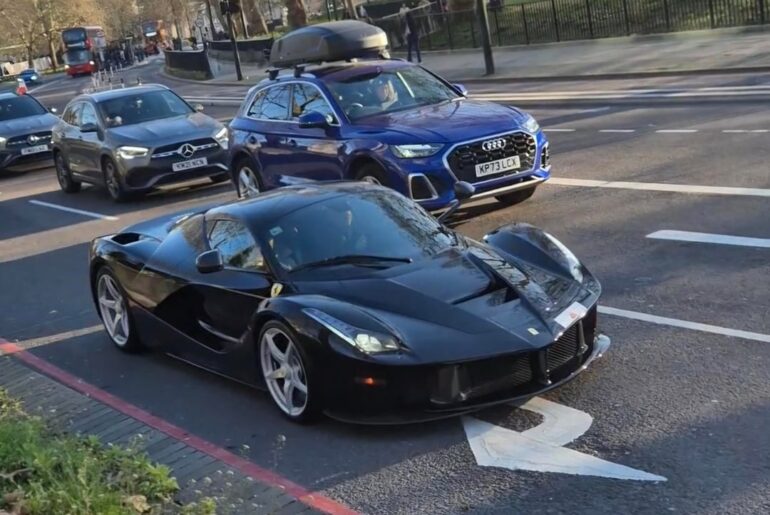 A beautiful Nero daytona [Laferrari] and more spotted on parklane [multi]