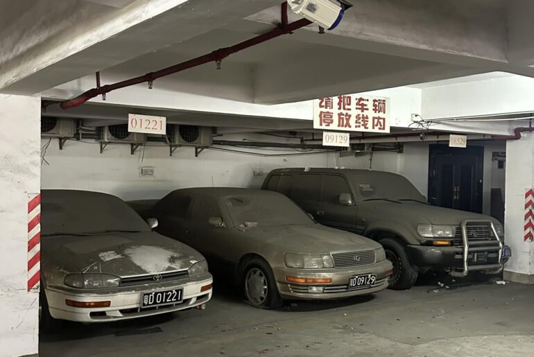 You're on the run from the Chinese police and you stumble upon these abandoned cars. You can drive away any car you want. What are you picking