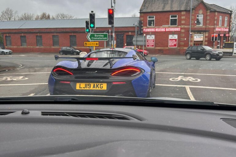 [unknown]Obiviously a McLaren but idk which