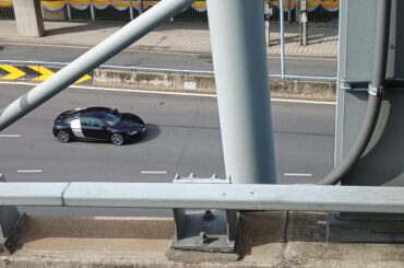 This lucky shot of an [Audi R8] in Bangkok.