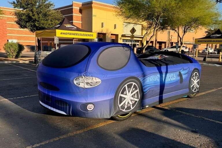 Thought this was a Hot Wheels at first… but it’s actually real 👀