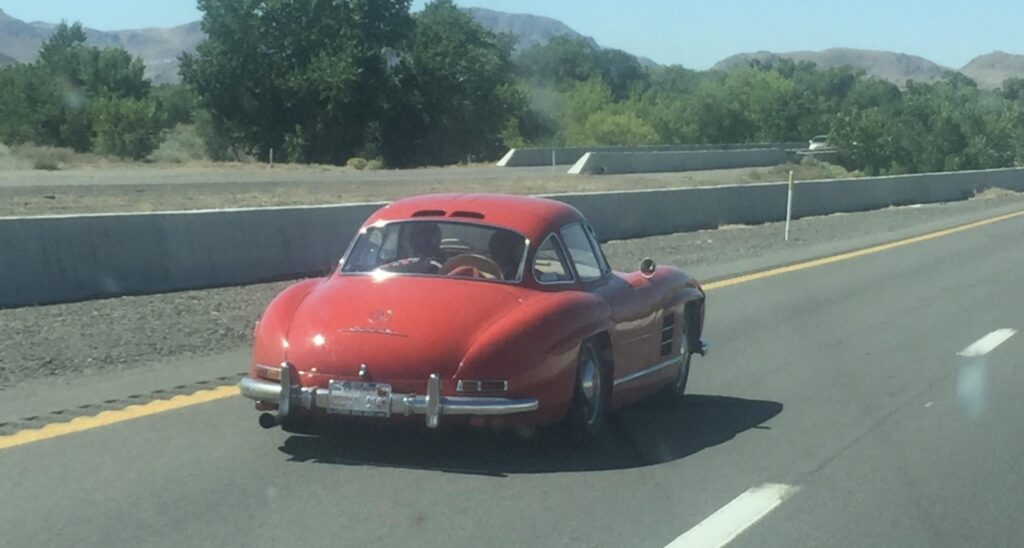 [Mercedes 300SL]