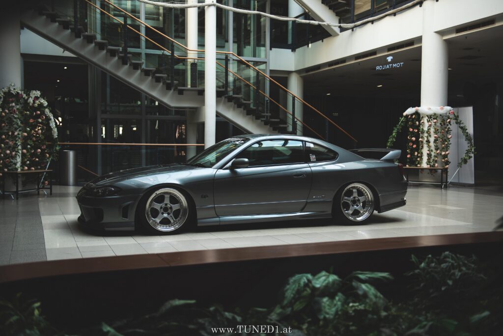 Nissan 200SX S15 [6016 x 4016] a Classic of the new era