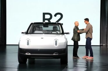 Affordable Electric Compact SUVs : rivian r2