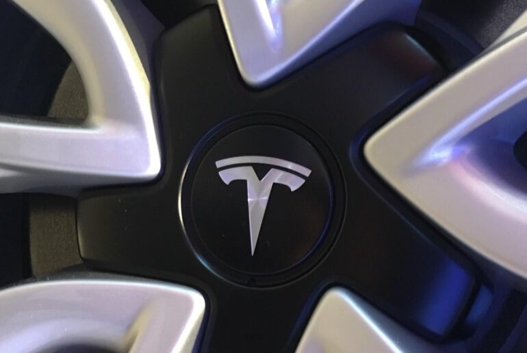 Toyota and Stellantis exit Tesla's EU regulatory pool for 2026 – Ford remains