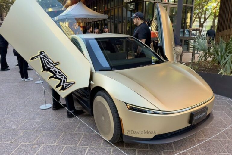 Tesla Robotaxi gets a small but significant change