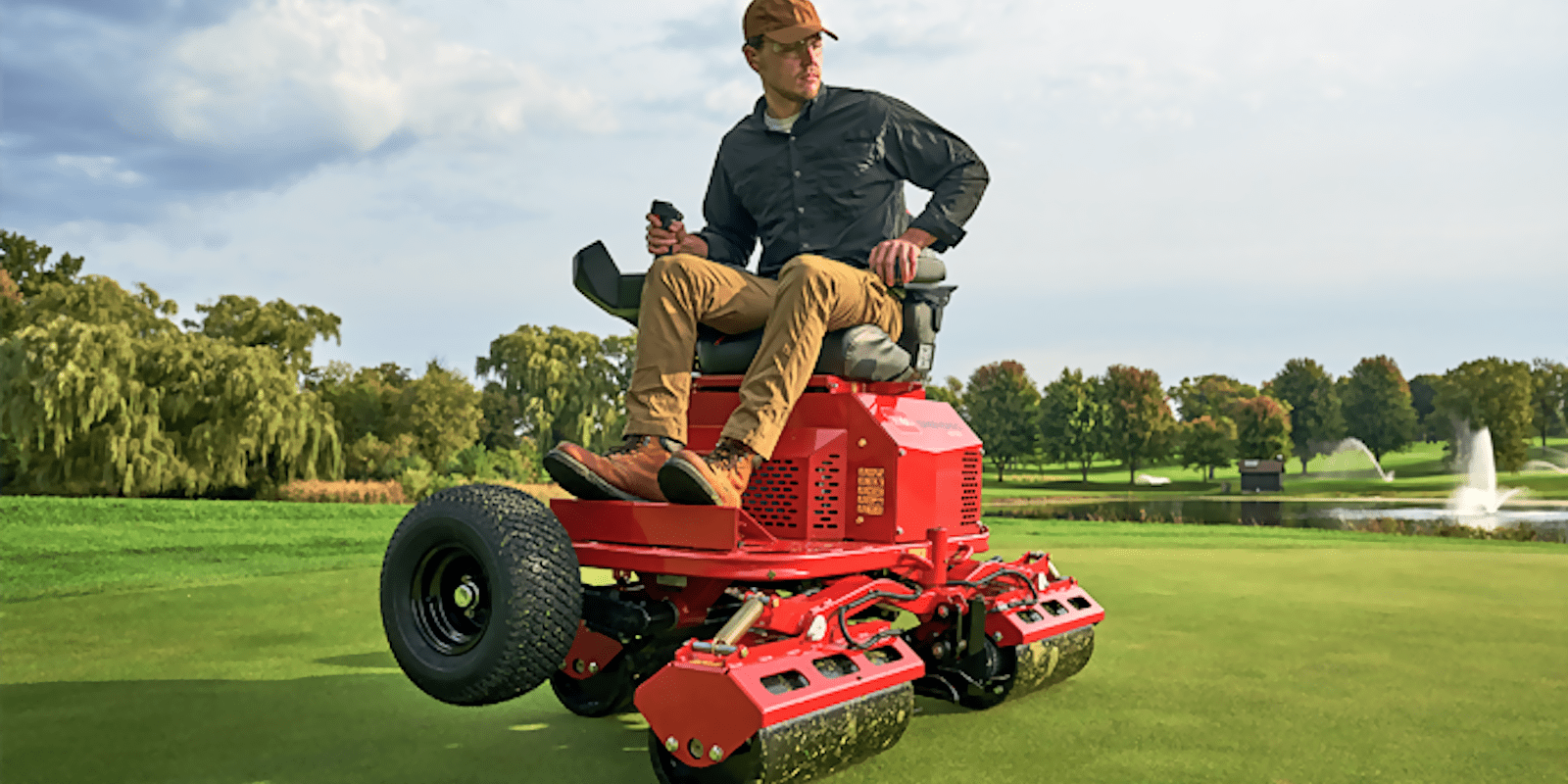 Leading course machinery company introduces electric version of its top-selling greens roller.
