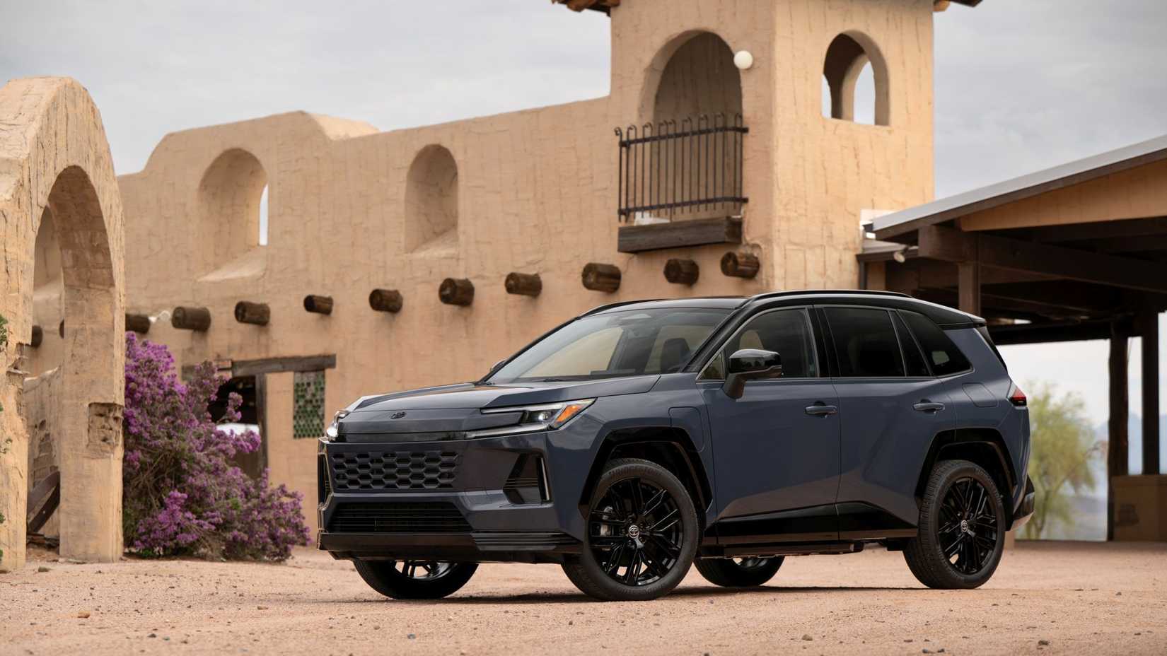 Toyota RAV4 PHEV front 3/4