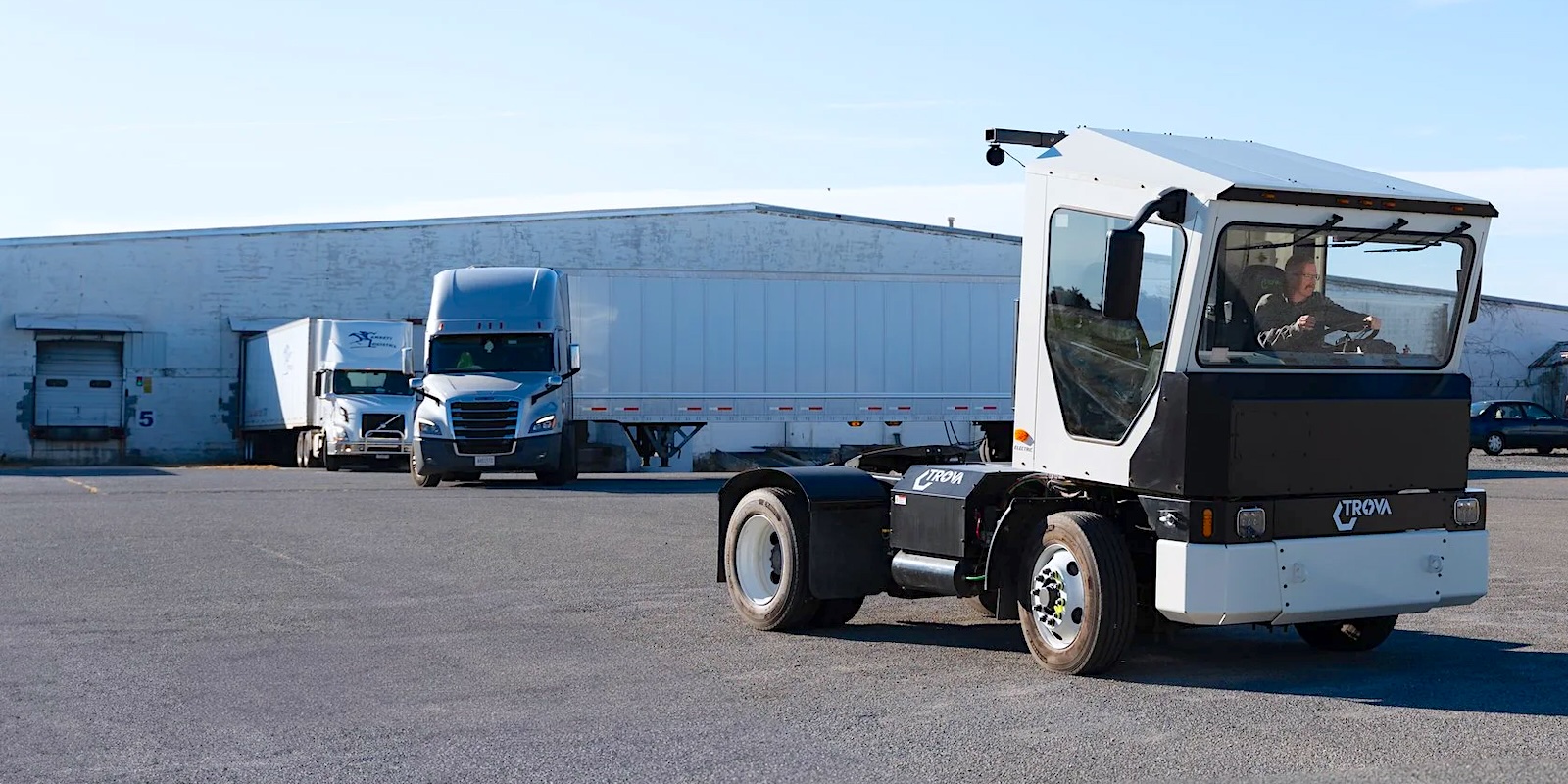 Introducing Trova’s E-Spotter, a Fully Electric Terminal Tractor