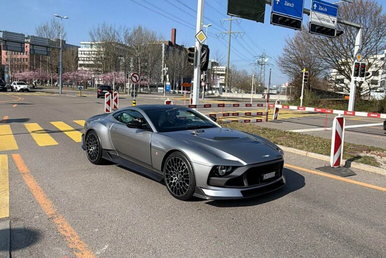 Saw this [Aston Martin Valour] today in Zurich