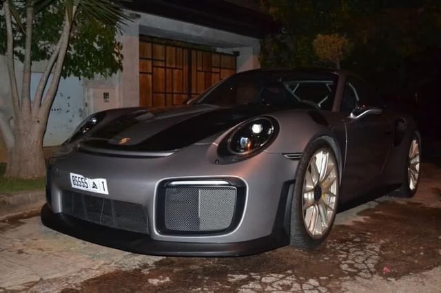 Only 2 in 🇲🇦 [Porsche GT2RS]