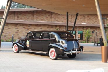 1938 Pontiac Stretch Limousine