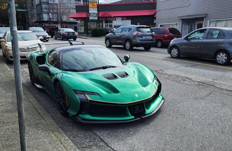 [Ferrari SF90XX] On the streets of Vancouver