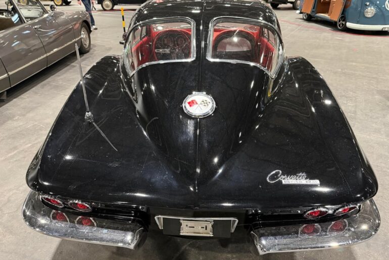 Chevrolet Corvette C2 1963