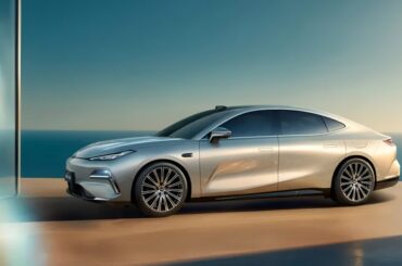 Geely Galaxy Starshine 8 unveiled with Gen2 Golden battery and 1,725 km range