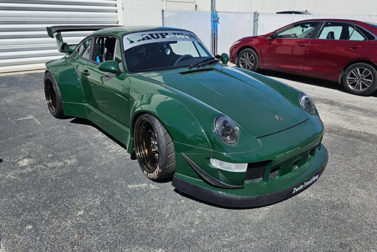 Absolutely Bonkers [Crazy Porches and a beautiful 458