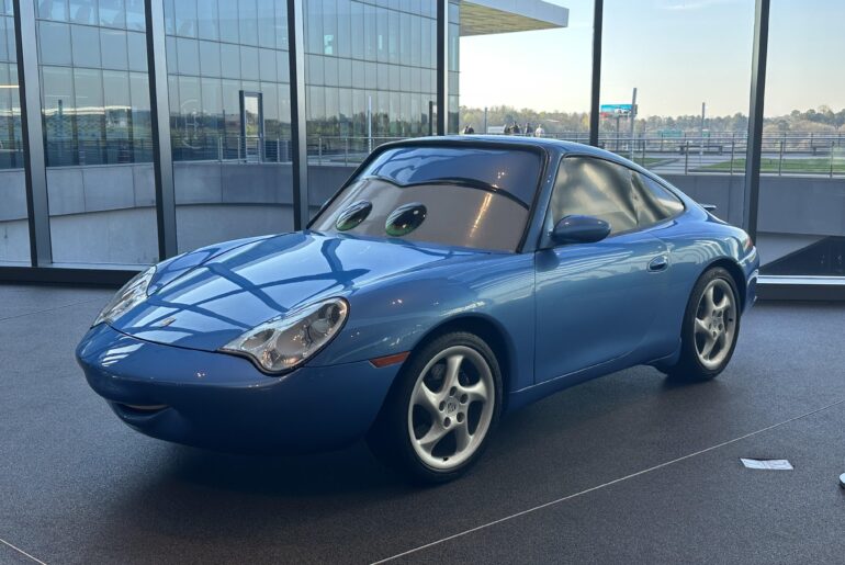 996 [Porsche 911 concept] “Sally Carrera”