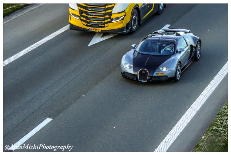 [Bugatti Veyron 16.4]