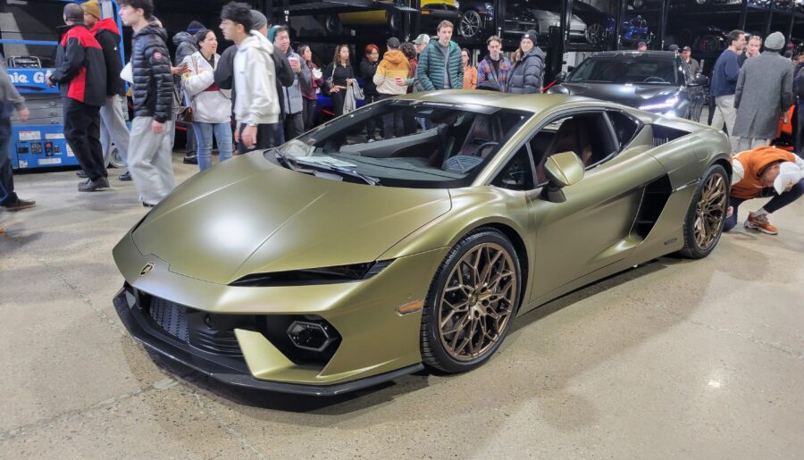 Lamborghini Temerario [2268×4032]