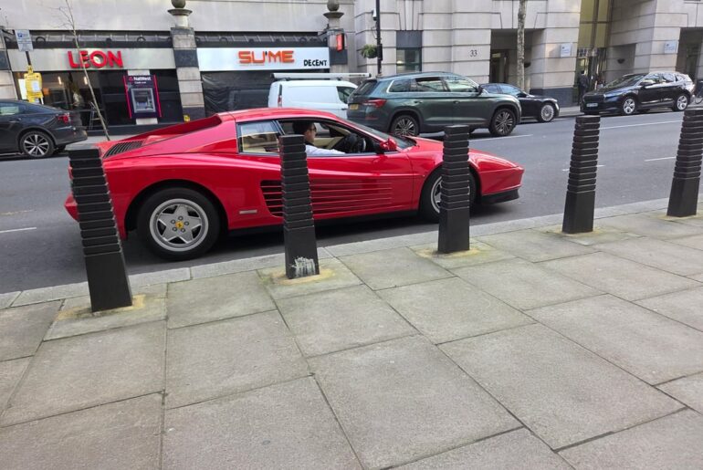 [Ferrari Testarossa] Real?